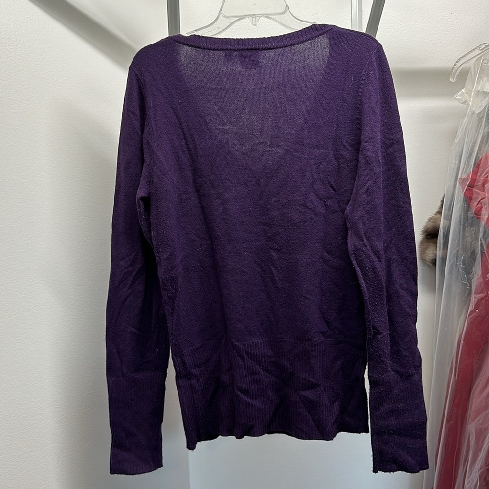 Sweater🪩 - Picture 4 of 5